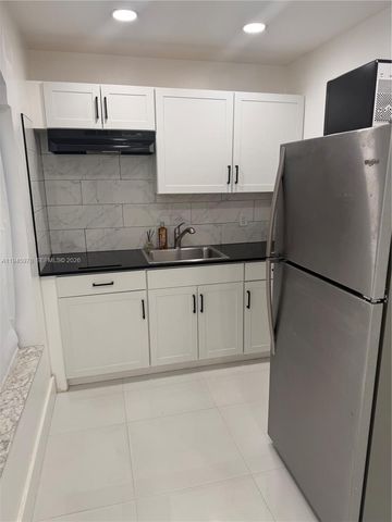 14320 SW 147th Ct E1, Miami, FL 33196