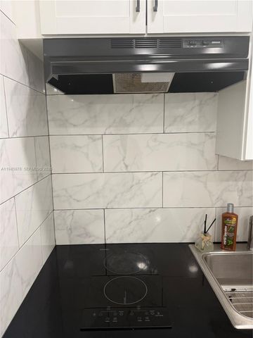 14320 SW 147th Ct E1, Miami, FL 33196