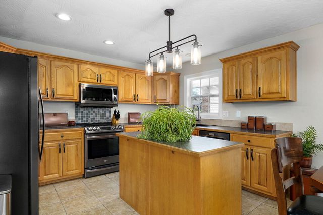 4641 Blackfoot Drive, Springfield, MO 65802