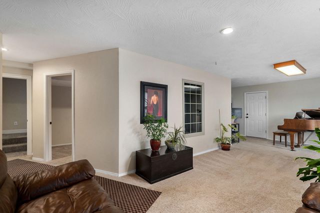 4641 Blackfoot Drive, Springfield, MO 65802