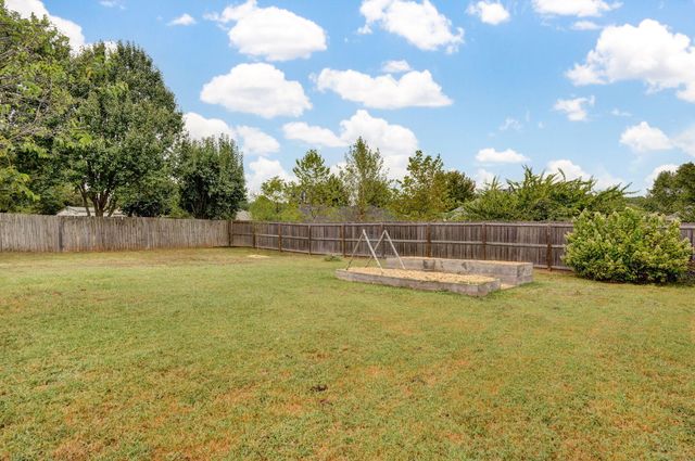 4641 Blackfoot Drive, Springfield, MO 65802