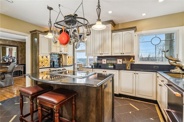 502 Westview Drive, Brighton Twp, PA 15009