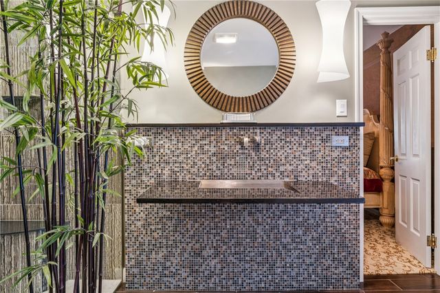 502 Westview Drive, Brighton Twp, PA 15009