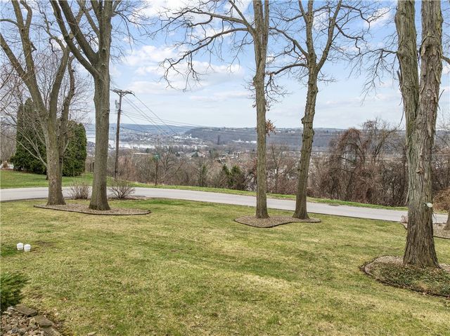 502 Westview Drive, Brighton Twp, PA 15009