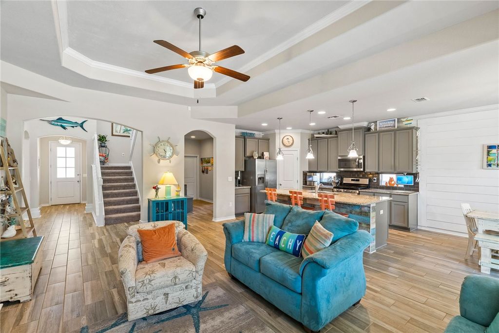 109 Shadow Moss Lane, Rockport, TX 78382 — photo 5