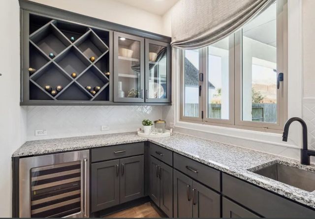 1919 Regal Water Drive, Missouri City, TX 77459