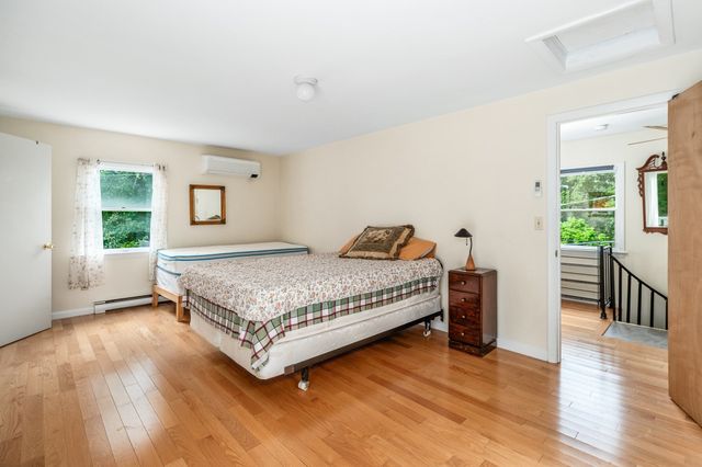 12 Longfellow Road, Wenham, MA 01984