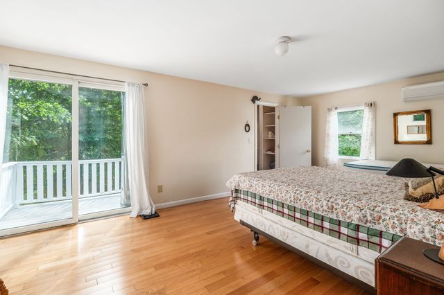 12 Longfellow Road, Wenham, MA 01984