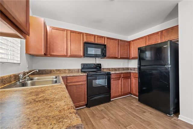 2011 Blue Rock Court, Greensboro, NC 27405