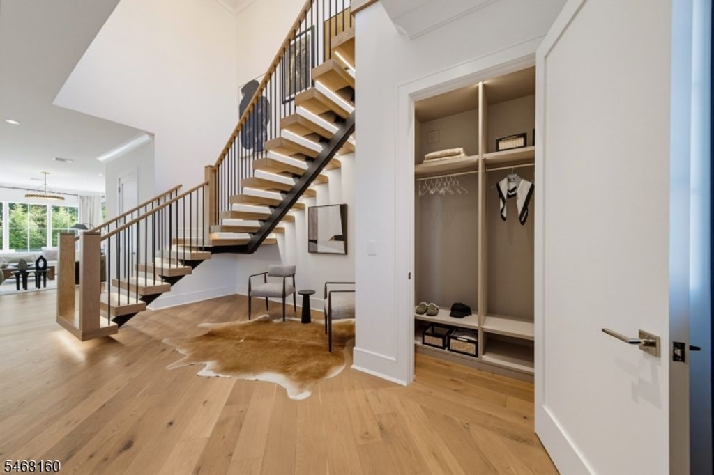 16 Paris Ave 1, Rockleigh Boro, NJ 07647 — photo 3