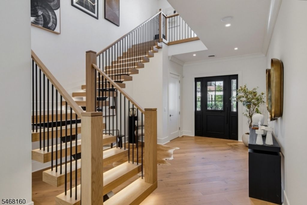 16 Paris Ave 1, Rockleigh Boro, NJ 07647 — photo 4