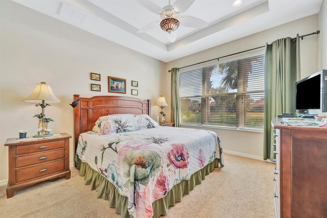 3811 BRIDLECREST LANE, Bradenton, FL 34209