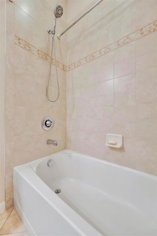 3811 BRIDLECREST LANE, Bradenton, FL 34209