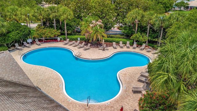 3811 BRIDLECREST LANE, Bradenton, FL 34209