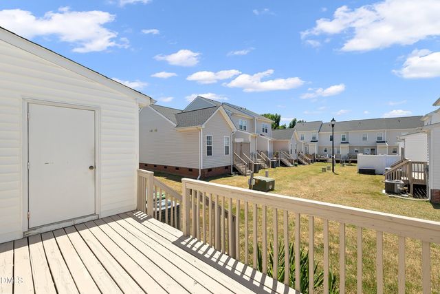 1707 Stroll Circle, Fuquay Varina, NC 27526