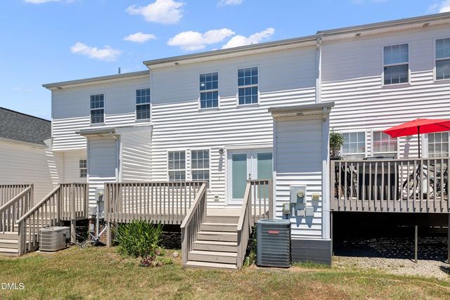 1707 Stroll Circle, Fuquay Varina, NC 27526