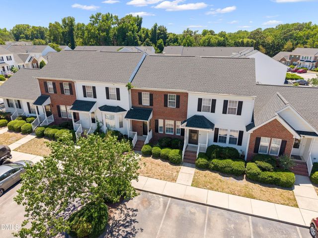 1707 Stroll Circle, Fuquay Varina, NC 27526