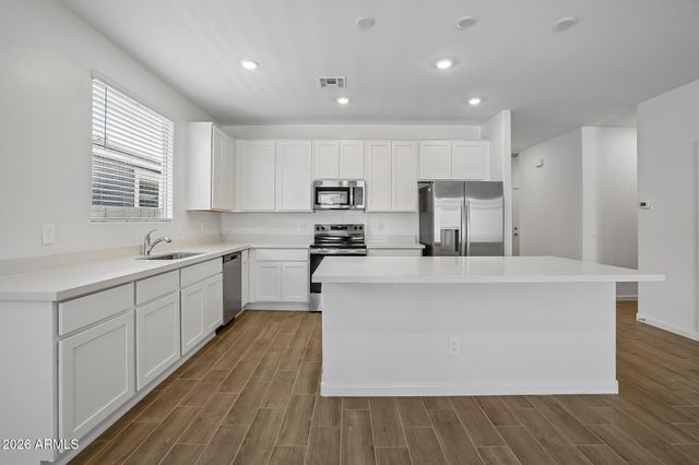 9646 W GABY Road, Tolleson, AZ 85353