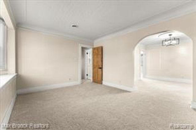 17180 Kentucky Street, Detroit, MI 48221