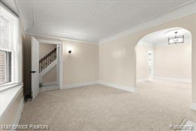 17180 Kentucky Street, Detroit, MI 48221