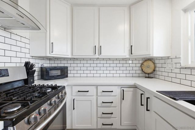 4262 Wilson Ave 10, San Diego, CA 92104