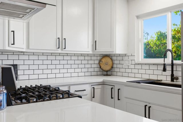 4262 Wilson Ave 10, San Diego, CA 92104