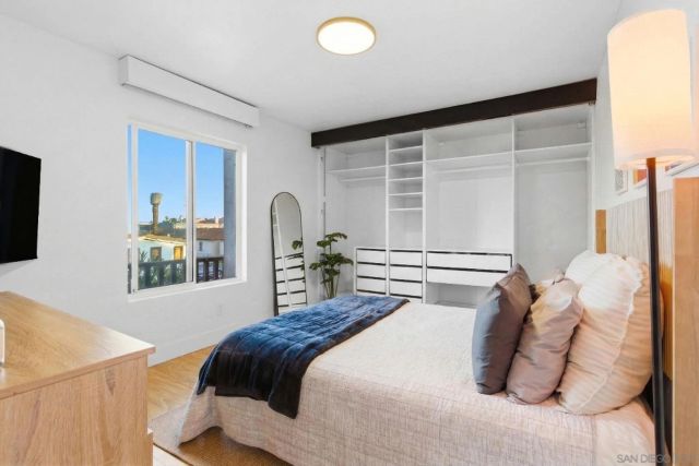 4262 Wilson Ave 10, San Diego, CA 92104