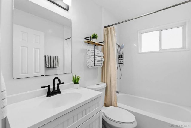 4262 Wilson Ave 10, San Diego, CA 92104