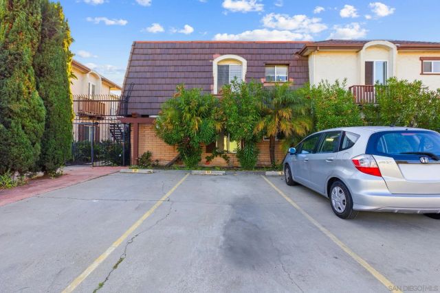 4262 Wilson Ave 10, San Diego, CA 92104