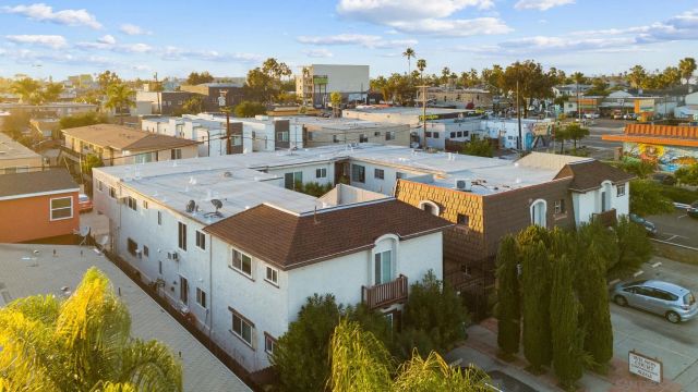 4262 Wilson Ave 10, San Diego, CA 92104