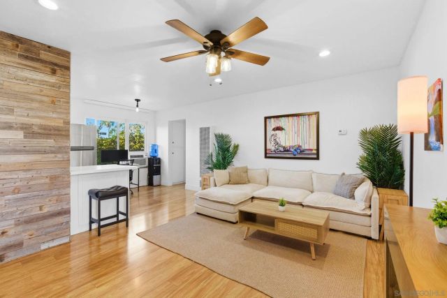 4262 Wilson Ave 10, San Diego, CA 92104