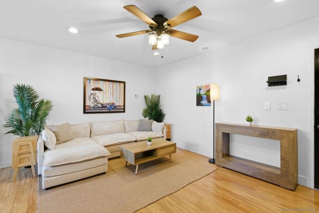 4262 Wilson Ave 10, San Diego, CA 92104