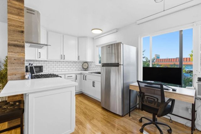 4262 Wilson Ave 10, San Diego, CA 92104