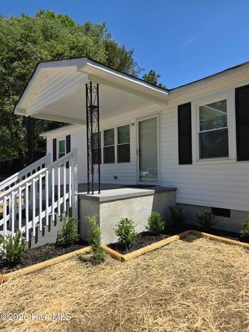 112 Hillview Street, Candor, NC 27229
