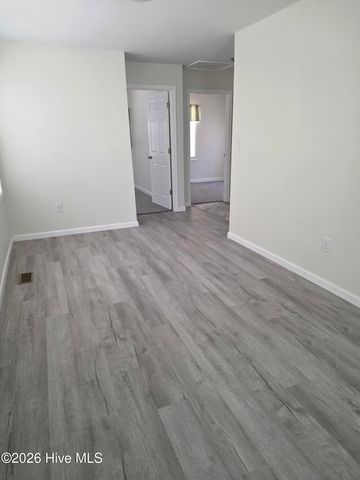 112 Hillview Street, Candor, NC 27229