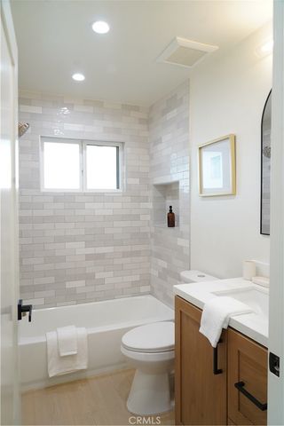 6862 Breeland Drive, Huntington Beach, CA 92647