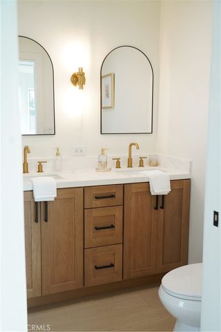 6862 Breeland Drive, Huntington Beach, CA 92647