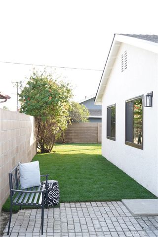 6862 Breeland Drive, Huntington Beach, CA 92647