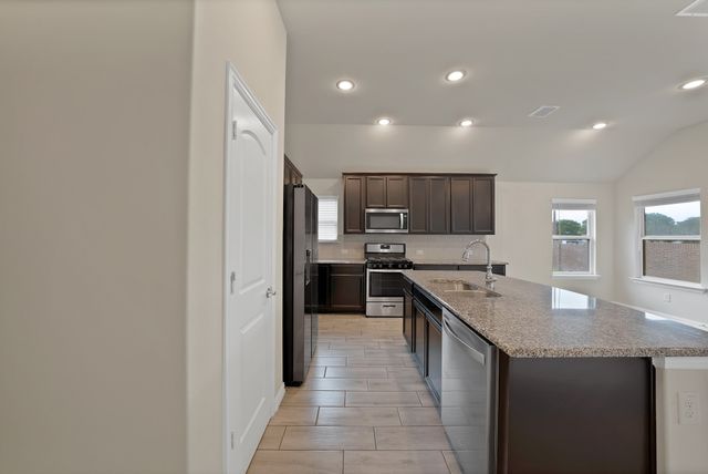 3844 Hawsbrook Lane, Fort Worth, TX 76137
