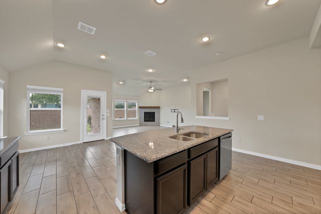 3844 Hawsbrook Lane, Fort Worth, TX 76137