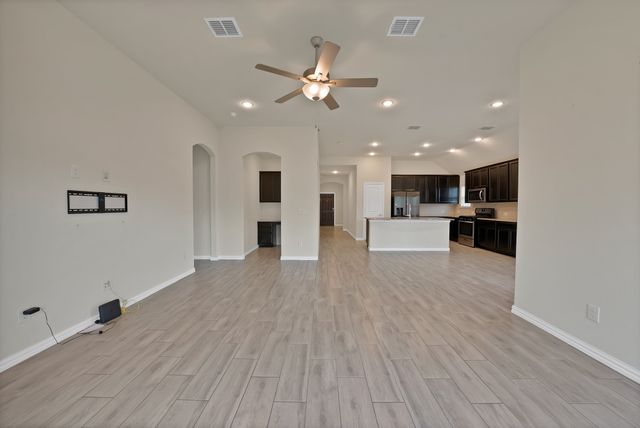 3844 Hawsbrook Lane, Fort Worth, TX 76137
