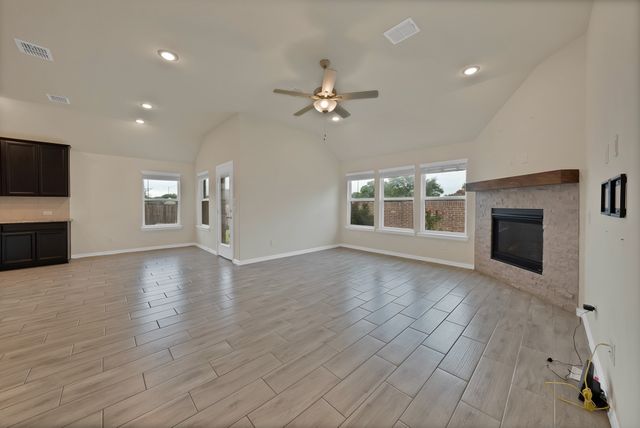 3844 Hawsbrook Lane, Fort Worth, TX 76137