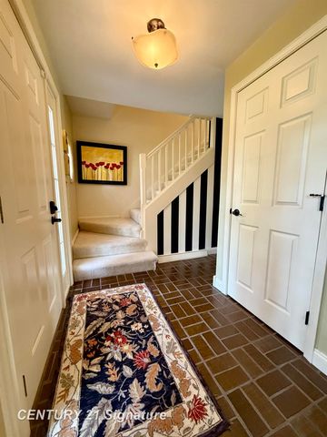 321 Somerset Road, Saginaw Twp, MI 48638