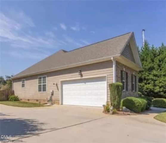 3004 Walbrook Terrace, Browns Summit, NC 27214
