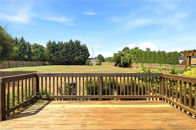 3004 Walbrook Terrace, Browns Summit, NC 27214