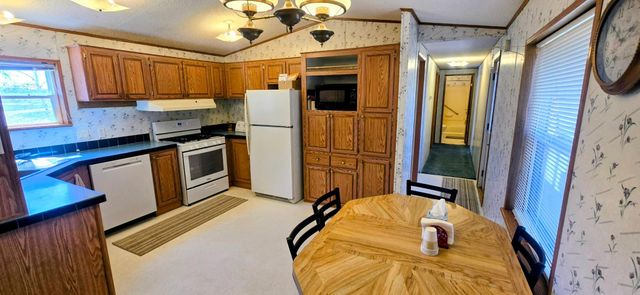 4194 Bostic Road NW, Baudette, MN 56623