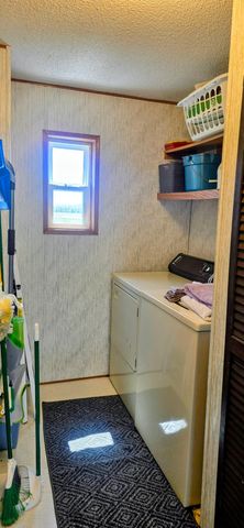 4194 Bostic Road NW, Baudette, MN 56623