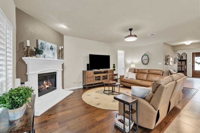 1701 Meadow Ranch Road, Mckinney, TX 75071