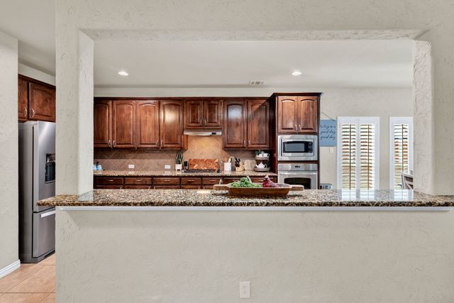1701 Meadow Ranch Road, Mckinney, TX 75071