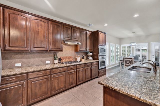 1701 Meadow Ranch Road, Mckinney, TX 75071